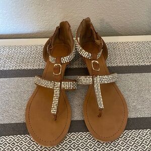 Women's Flat Strappy Sandals